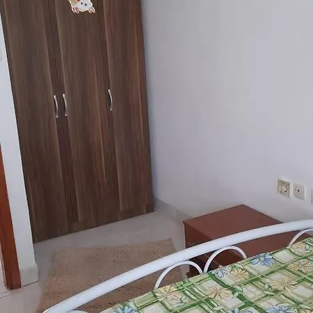 Holiday home Colakli-3+1 Havuzlu Esyali 6 Kisi Side
